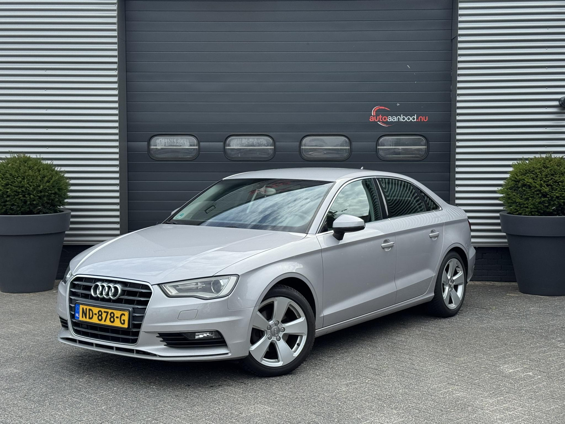 45990348-27.jpg