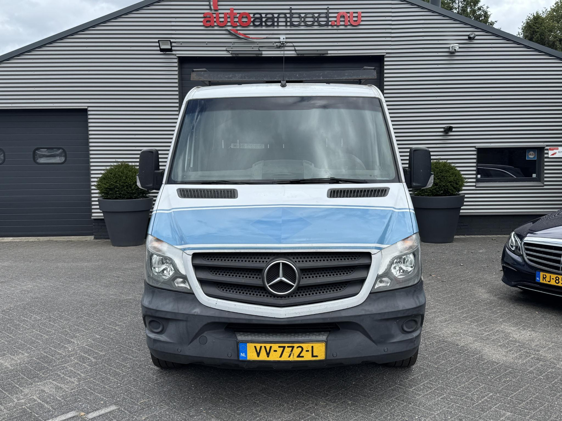 46201310-7.jpg