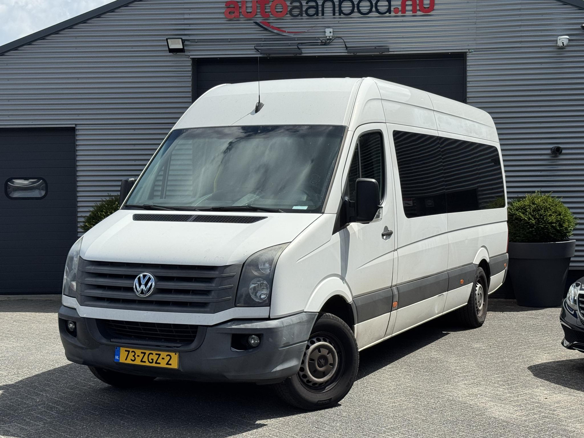 46252162-18.jpg