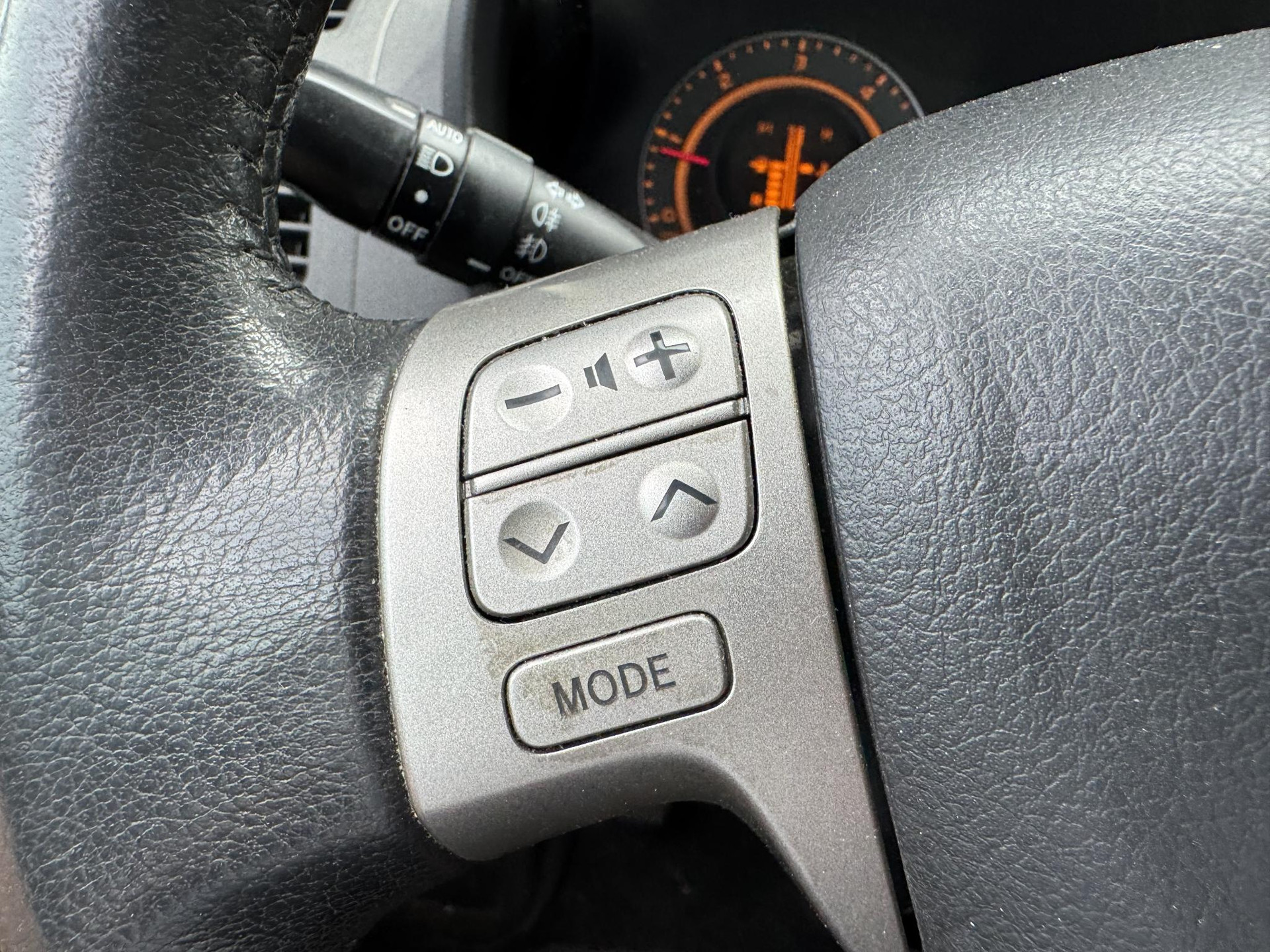 46999361-8.jpg