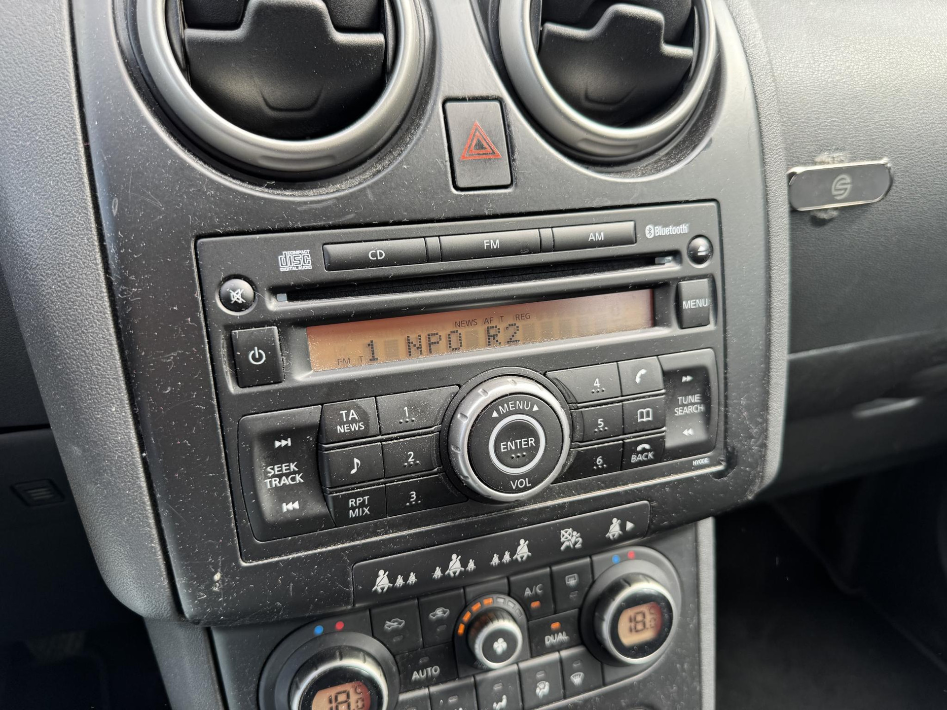 47282329-15.jpg