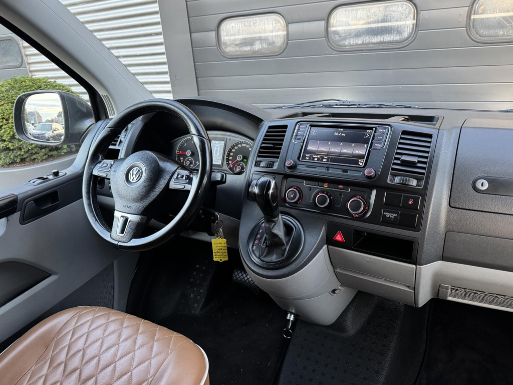 49017189-2.jpg