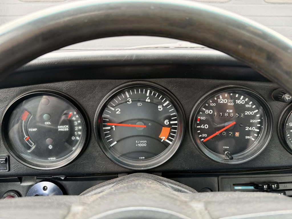 53500098-14.jpg