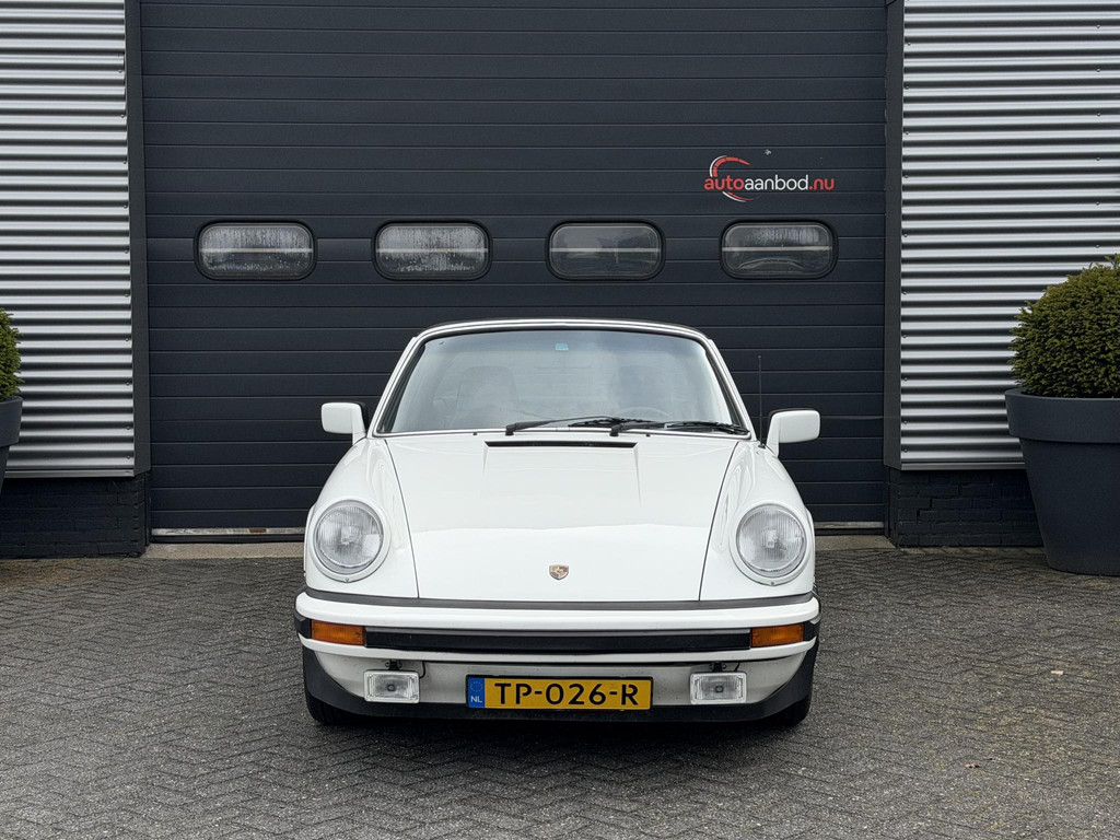 53500098-4.jpg