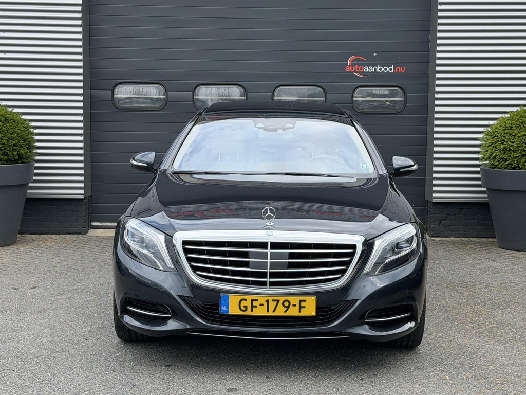 53980905-4.jpg