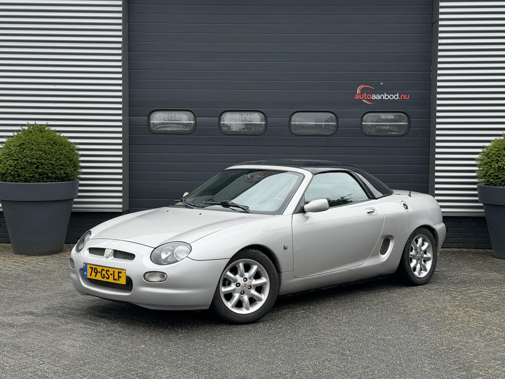 54059483-0.jpg