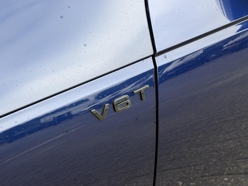 54718267-9.jpg
